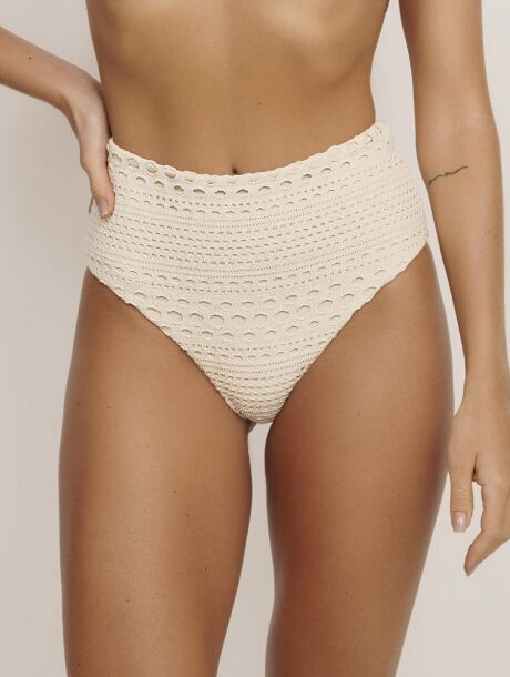 Calcinha Hot Pant Efeito Crochê Brisa - Imagem 1