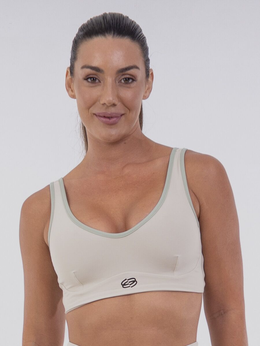 Top Fitness Camiseta Bicolor Luna Belles Active em malha tecnológica com decote V e cores contrastantes.