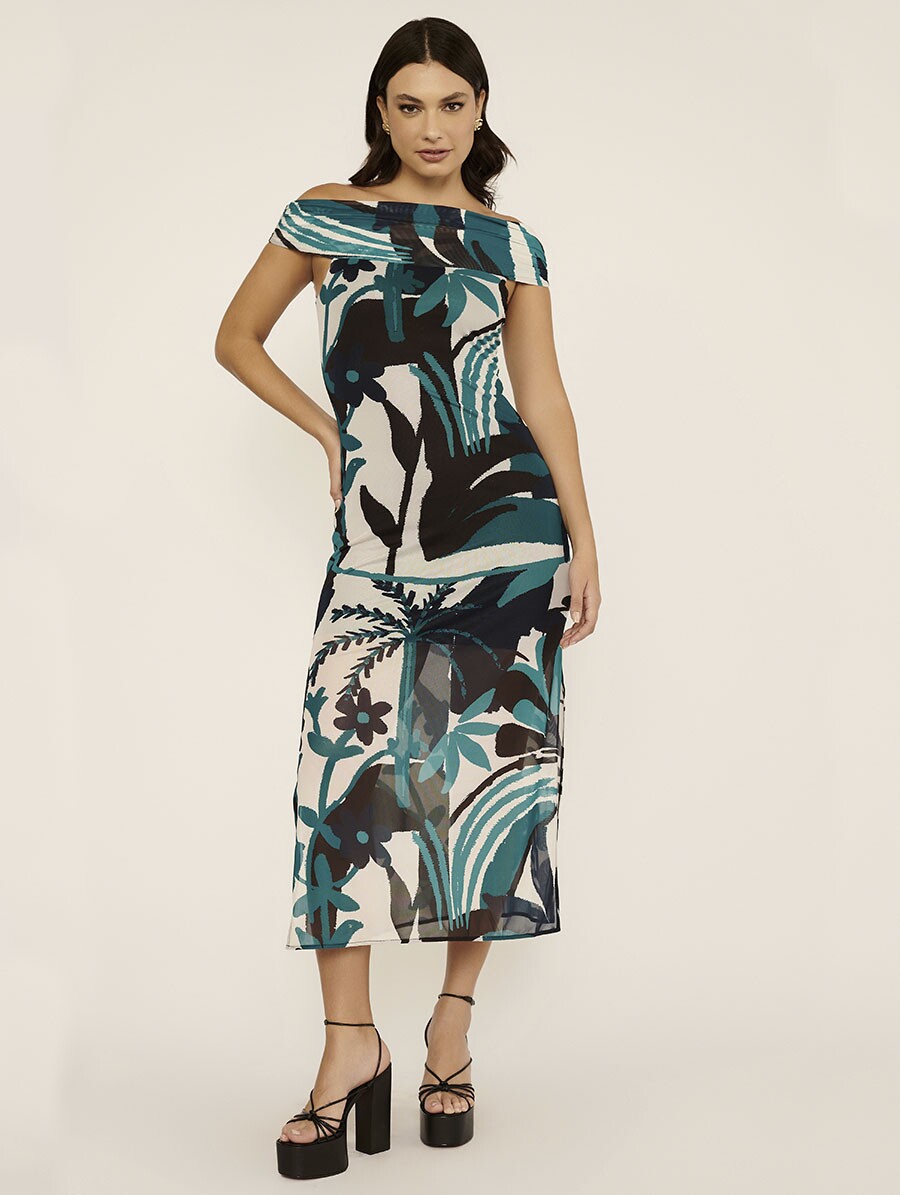 Vestido midi em tule estampado Maya, com caimento leve e transparência suave.